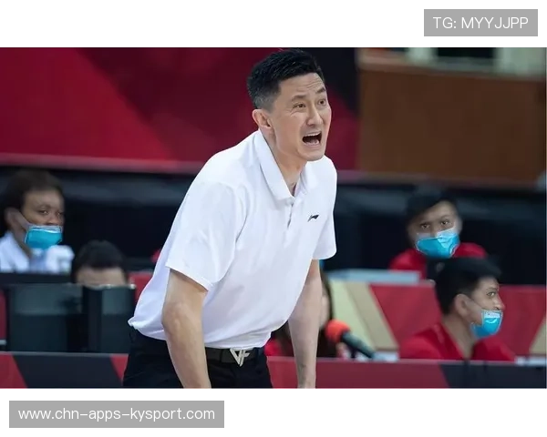 内线告急！广东“新国手”惨遭围剿，杜锋被逼留住王少杰！